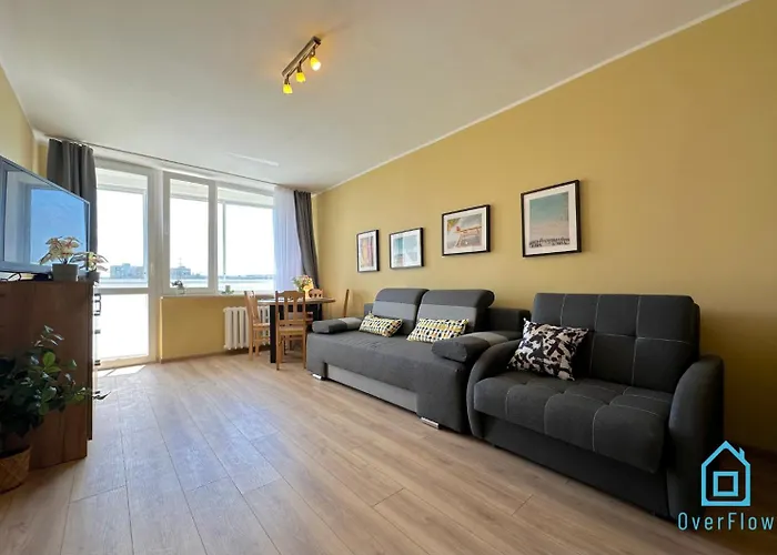 Panorama Apartment With Amazing View- 2 Km To Baltic Sea, 15 Minutes To Gdansk Old Town