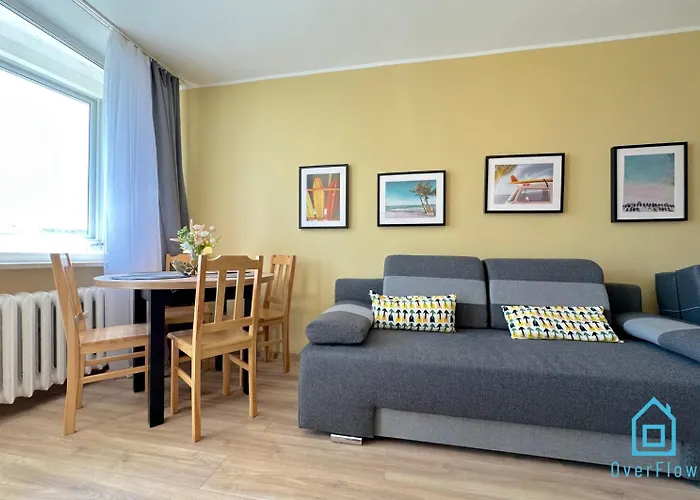 Panorama Apartment With Amazing View- 2 Km To Baltic Sea, 15 Minutes To Gdansk Old Town